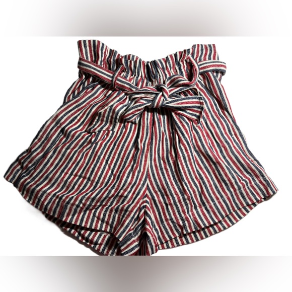 Indigo Rein Tie Front Paperbag Waist Shorts - Striped Red Women’s Size Small - Picture 1 of 9